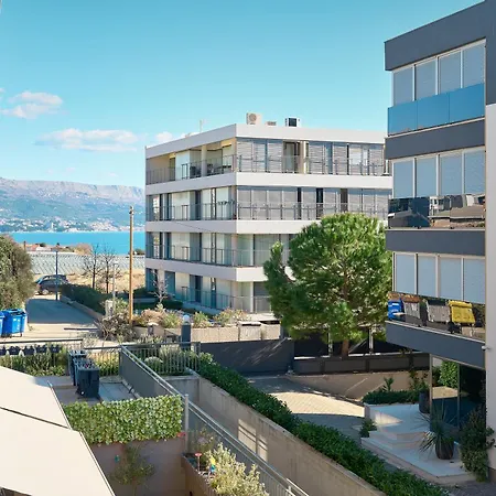Sun Flower Apartment Split