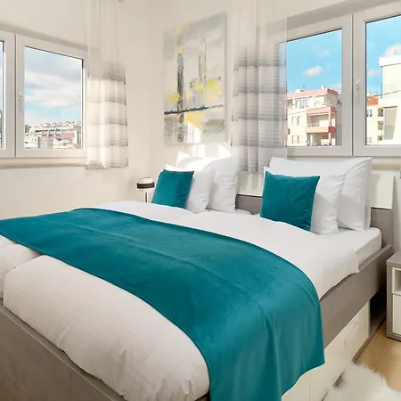 Flower アパート スプリト