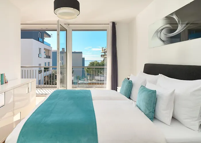 Flower * 斯普利特